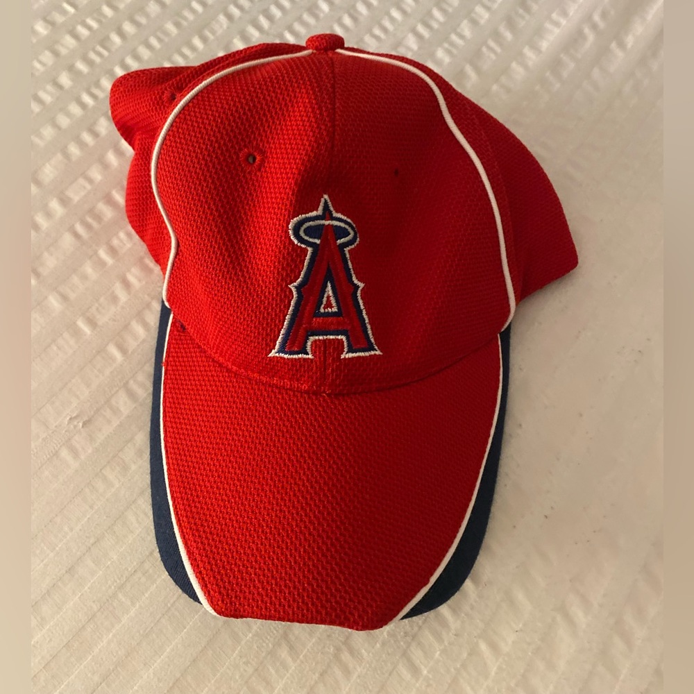 Angels hat